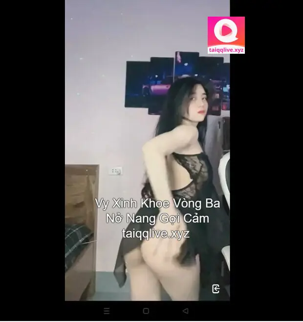 Vy Xinh Khoe Vòng Ba Nở Nang Gợi Cảm 6